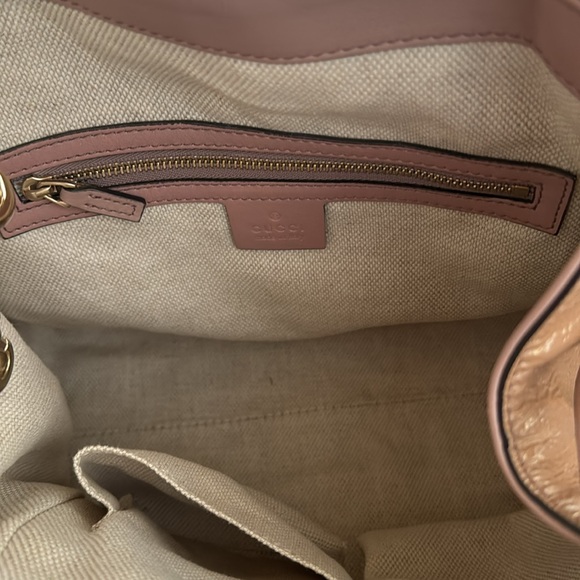 Gucci Patent Small Soho Shoulder Bag - Picture 14 of 15